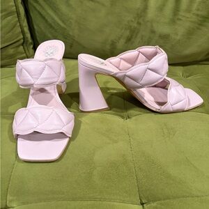 Vince Camuto Elegant Pink Quilted Women's Heels size 8